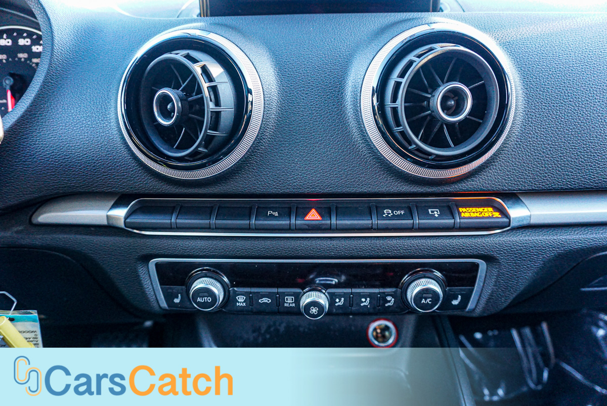 CARSCATCH - Used vehicle - Sedan AUDI A3 2016