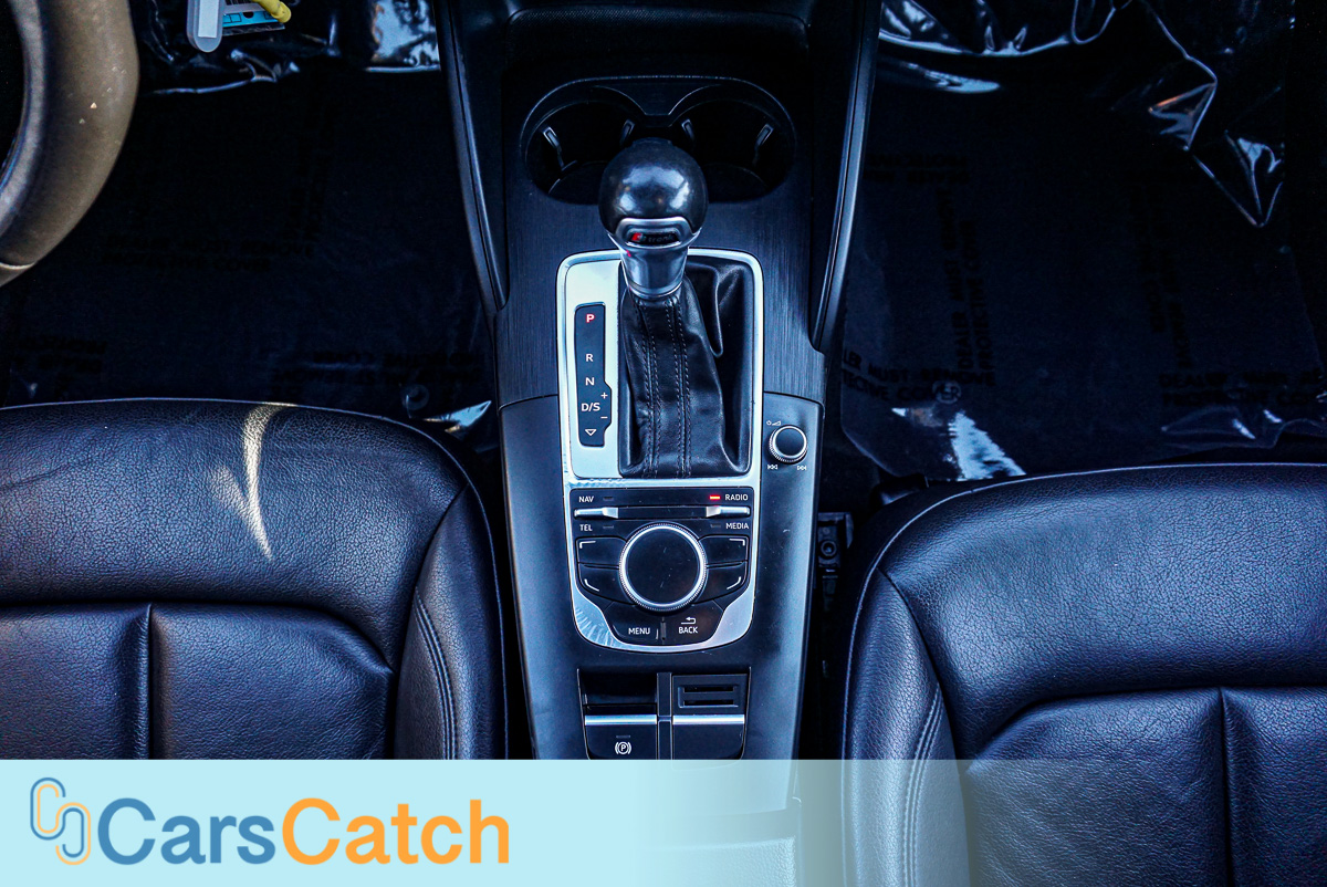 CARSCATCH - Used vehicle - Sedan AUDI A3 2016