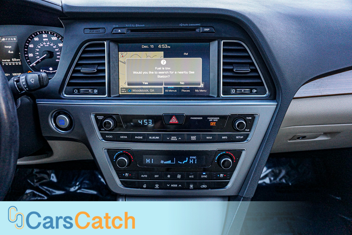 CARSCATCH - Used vehicle - Sedan HYUNDAI SONATA 2015