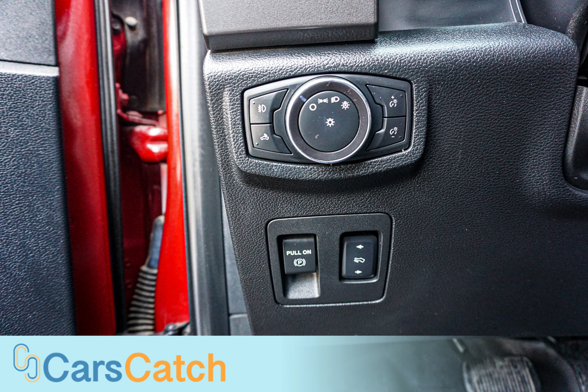 CARSCATCH - Used vehicle - Truck FORD F-150 2015