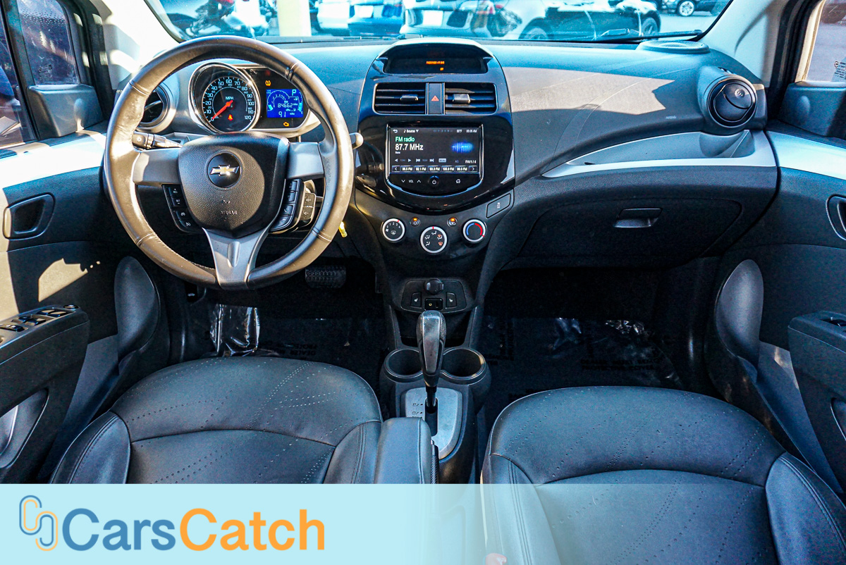 CARSCATCH - Used vehicle - Sedan CHEVROLET SPARK 2014