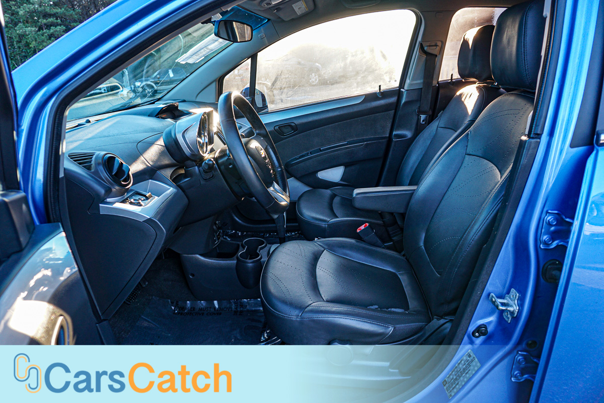 CARSCATCH - Used vehicle - Sedan CHEVROLET SPARK 2014