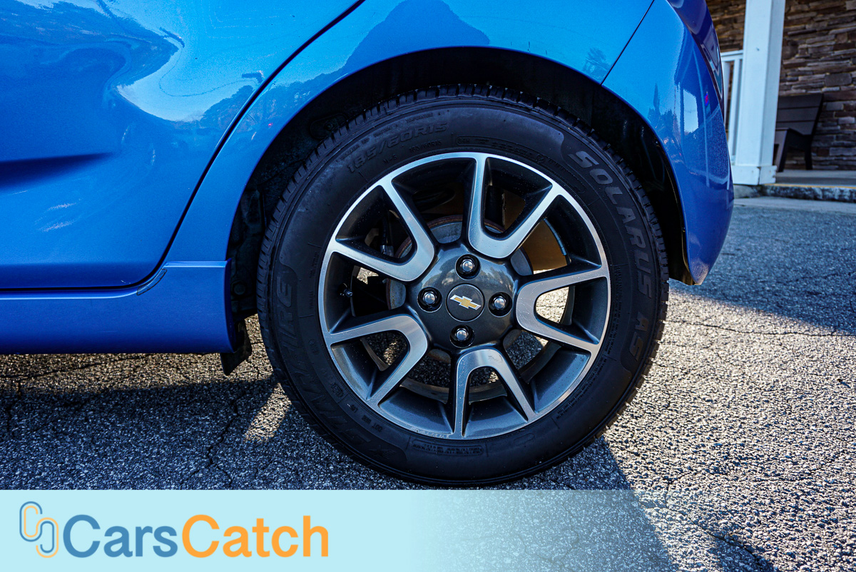 CARSCATCH - Used vehicle - Sedan CHEVROLET SPARK 2014