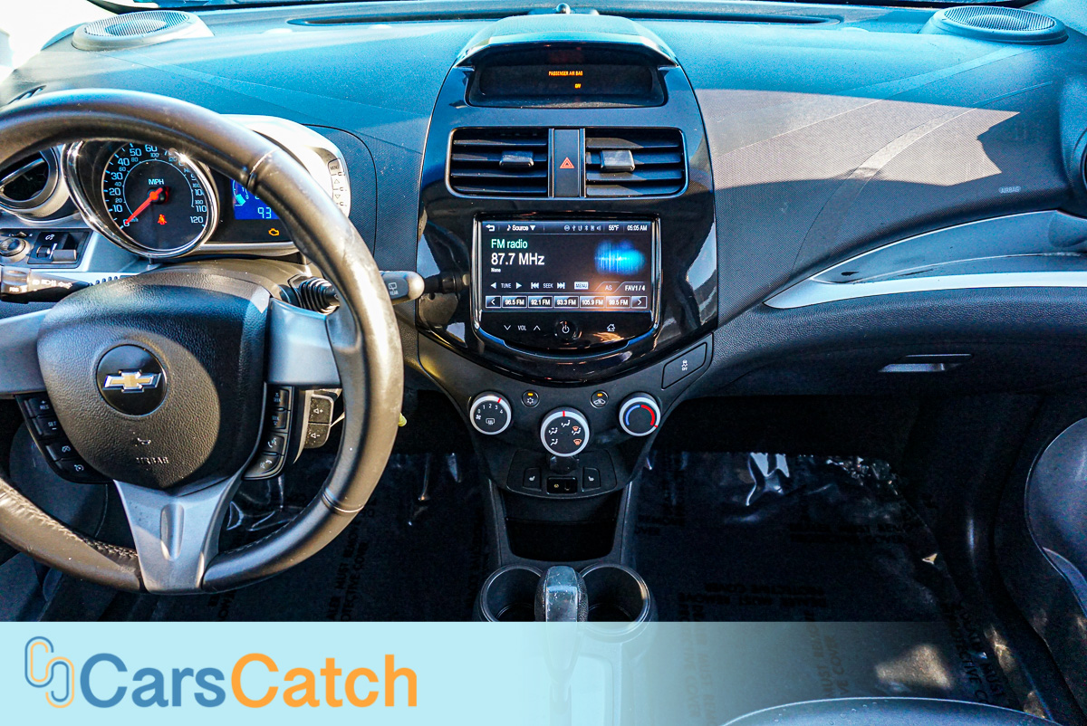 CARSCATCH - Used vehicle - Sedan CHEVROLET SPARK 2014