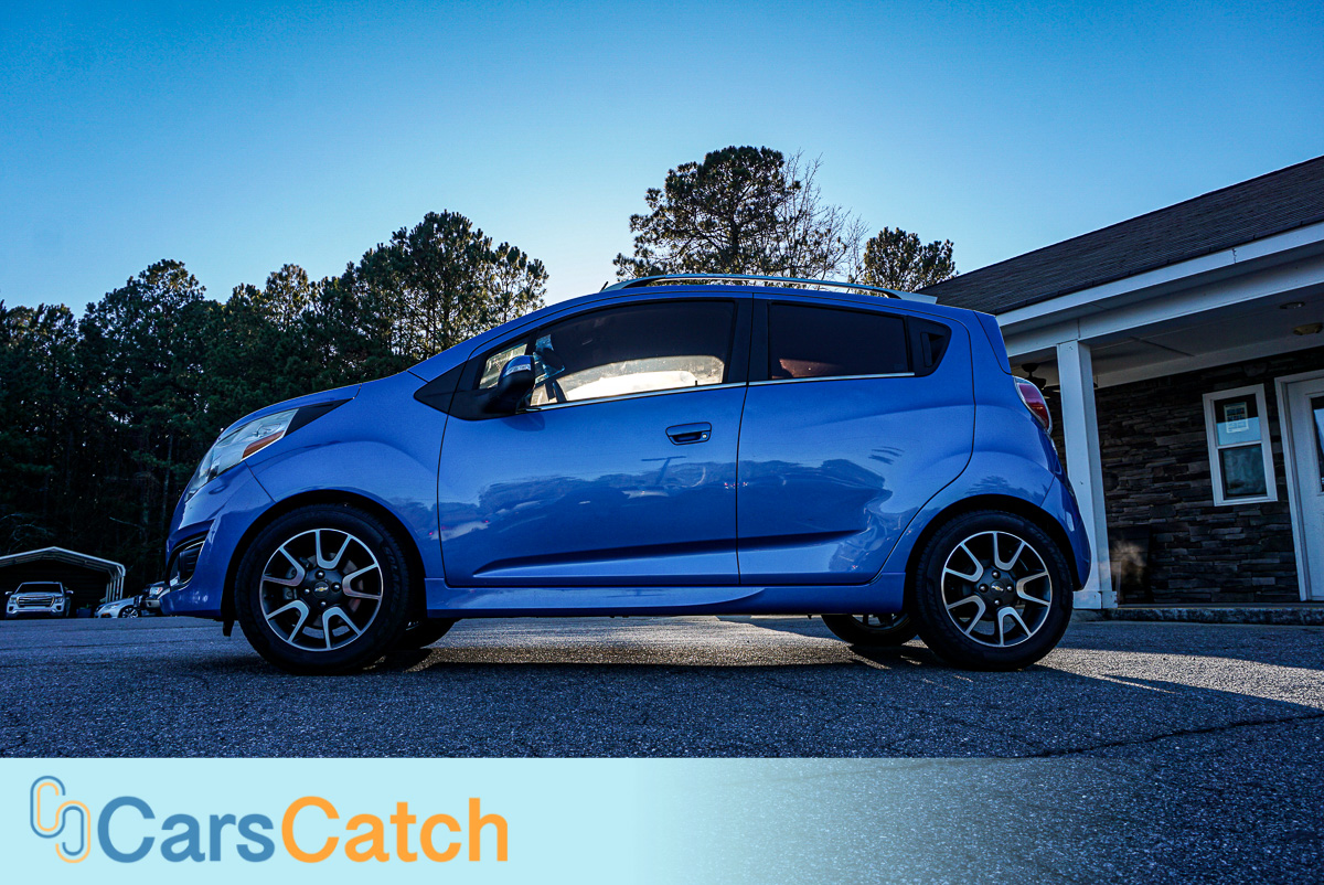 CARSCATCH - Used vehicle - Sedan CHEVROLET SPARK 2014