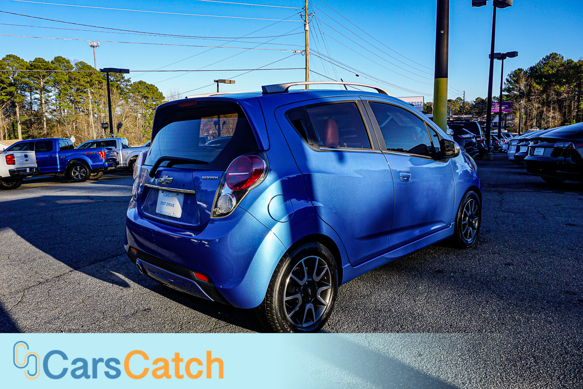 CARSCATCH - Used vehicle - Sedan CHEVROLET SPARK 2014
