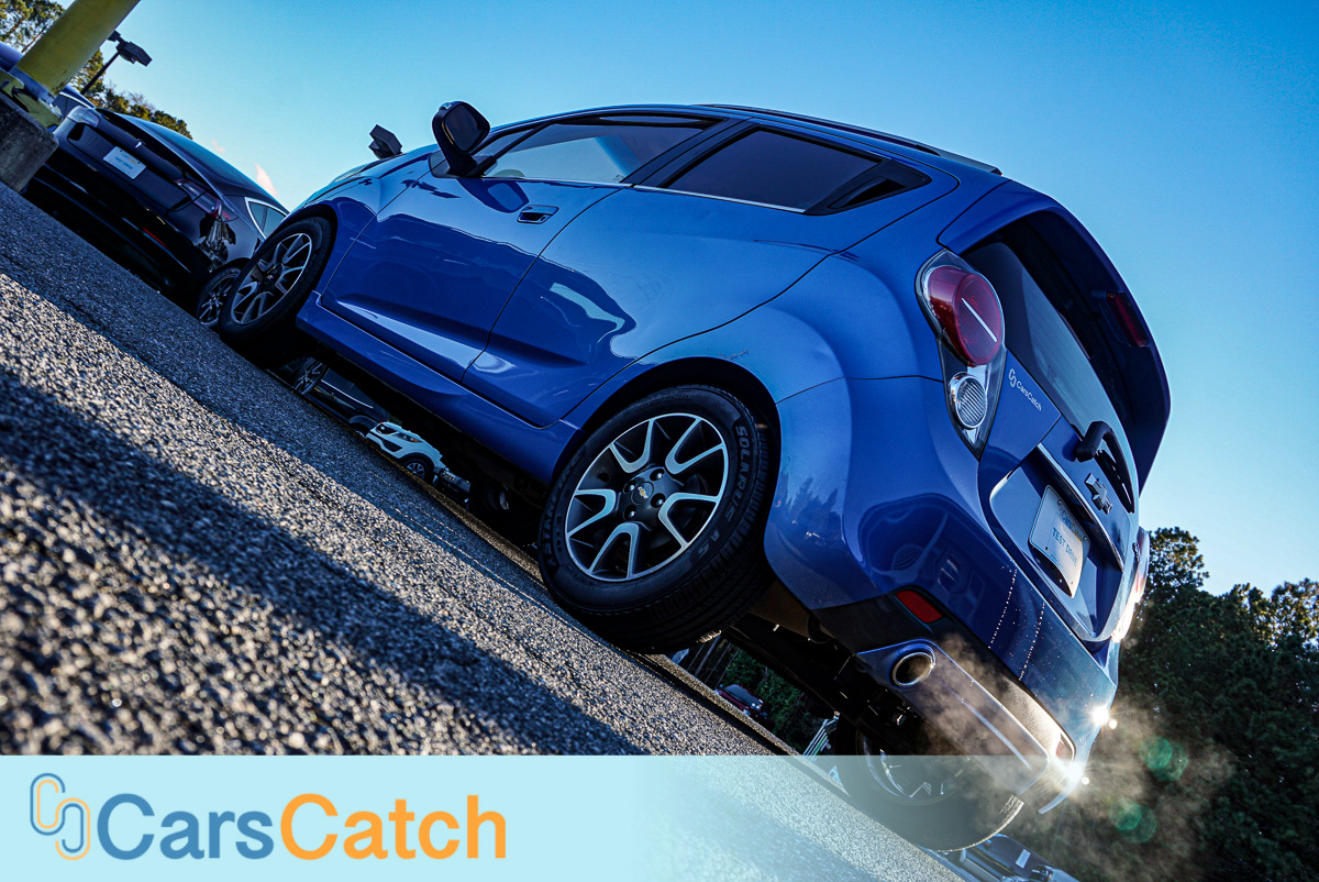 CARSCATCH - Used vehicle - Sedan CHEVROLET SPARK 2014