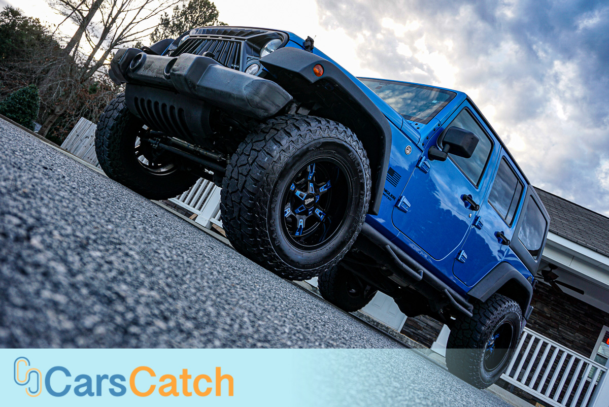 CARSCATCH - Used vehicle - SUV JEEP WRANGLER UNLIMITED 2015