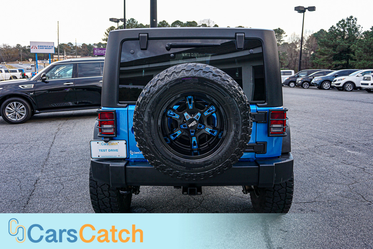 CARSCATCH - Used vehicle - SUV JEEP WRANGLER UNLIMITED 2015