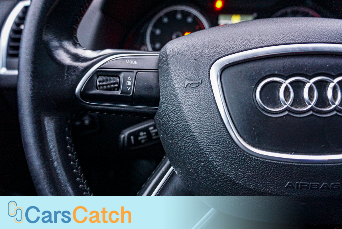 CARSCATCH - Used vehicle - SUV AUDI Q5 2015