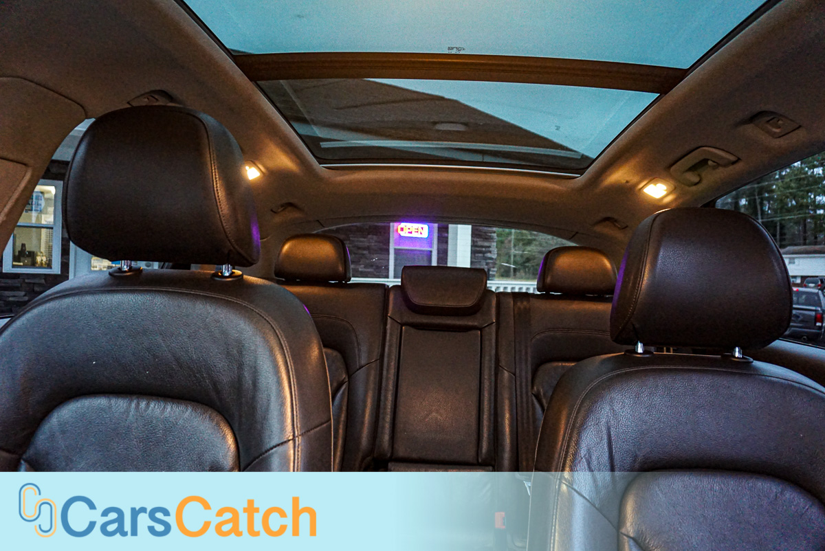 CARSCATCH - Used vehicle - SUV AUDI Q5 2015