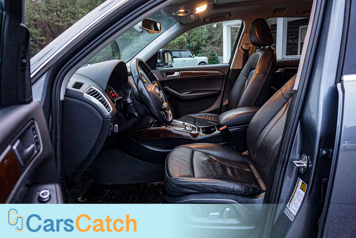 CARSCATCH - Used vehicle - SUV AUDI Q5 2015
