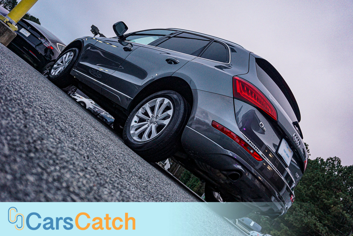 CARSCATCH - Used vehicle - SUV AUDI Q5 2015