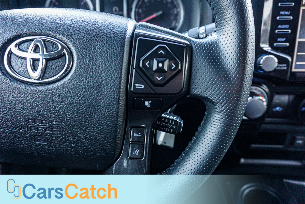 CARSCATCH - Used vehicle - SUV TOYOTA 4RUNNER 2021