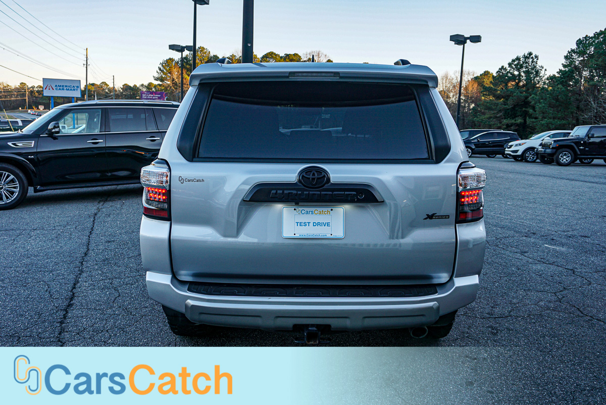 CARSCATCH - Used vehicle - SUV TOYOTA 4RUNNER 2021