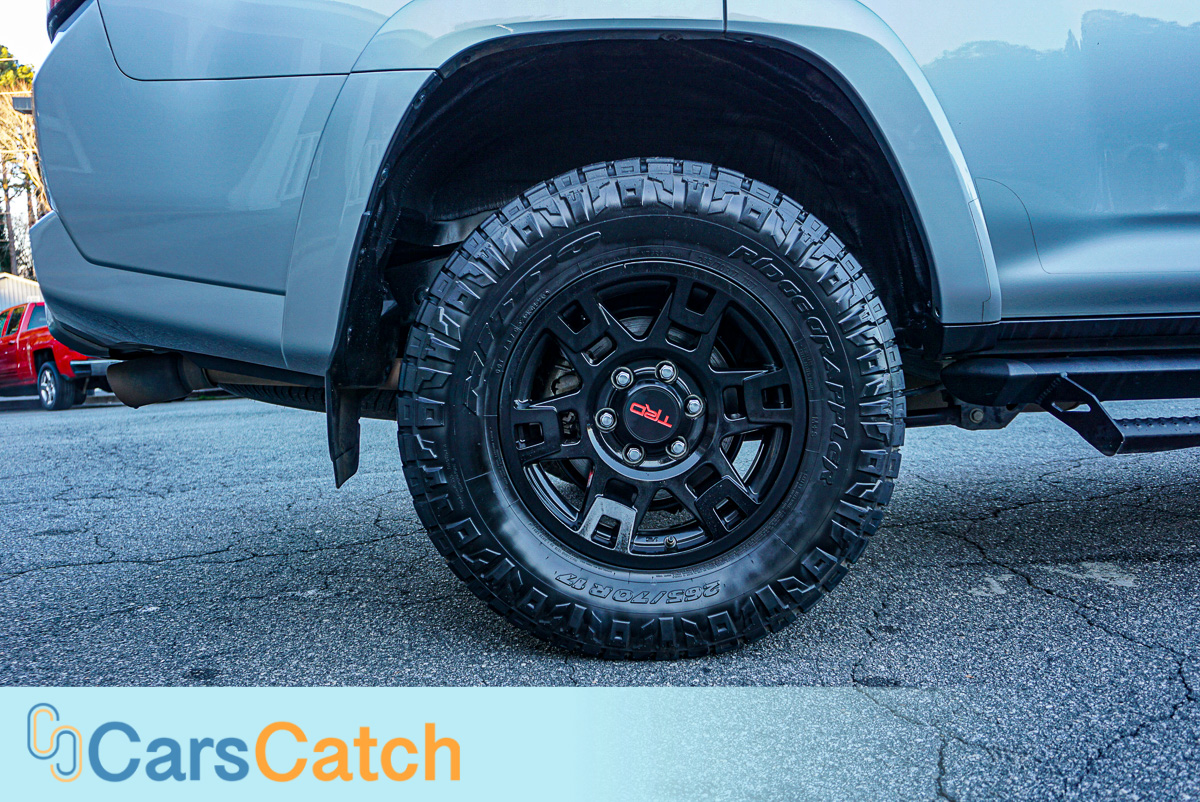 CARSCATCH - Used vehicle - SUV TOYOTA 4RUNNER 2021