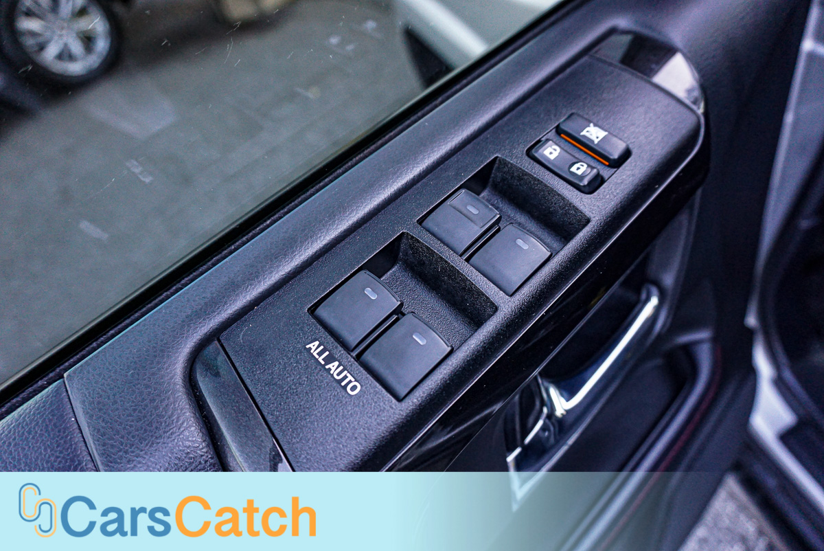 CARSCATCH - Used vehicle - SUV TOYOTA 4RUNNER 2021