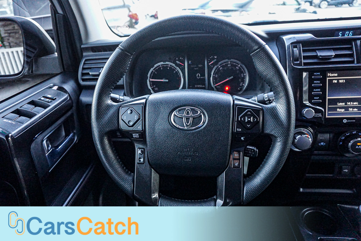 CARSCATCH - Used vehicle - SUV TOYOTA 4RUNNER 2021