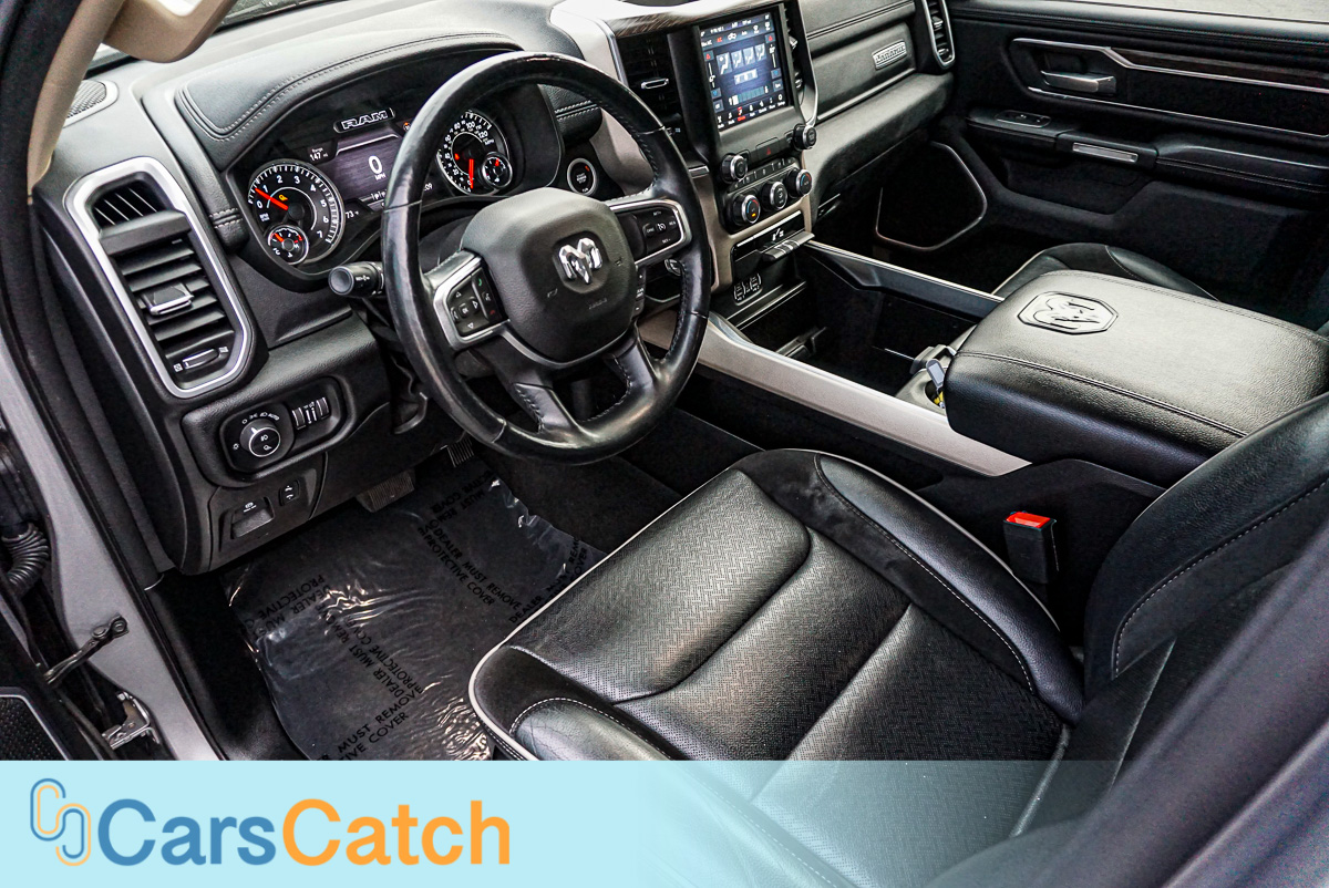 CARSCATCH - Used vehicle - Truck RAM 1500 2020