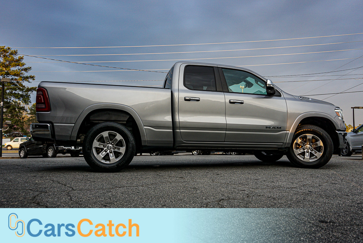 CARSCATCH - Used vehicle - Truck RAM 1500 2020