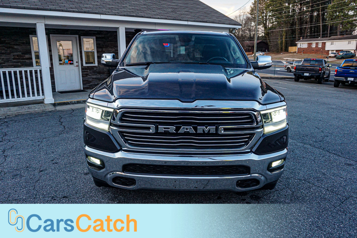 CARSCATCH - Used vehicle - Truck RAM 1500 2020