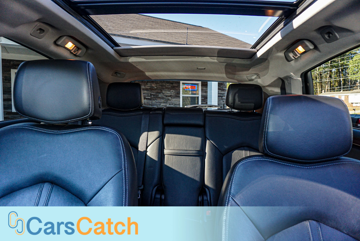 CARSCATCH - Used vehicle - SUV CADILLAC SRX 2013