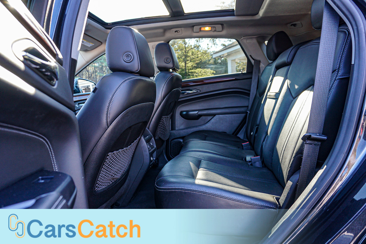 CARSCATCH - Used vehicle - SUV CADILLAC SRX 2013