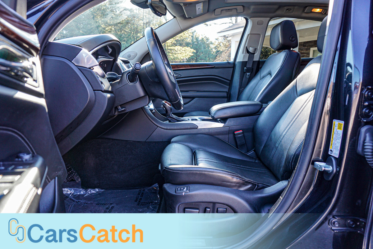 CARSCATCH - Used vehicle - SUV CADILLAC SRX 2013