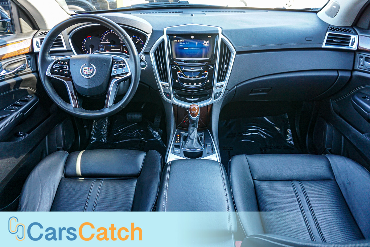 CARSCATCH - Used vehicle - SUV CADILLAC SRX 2013