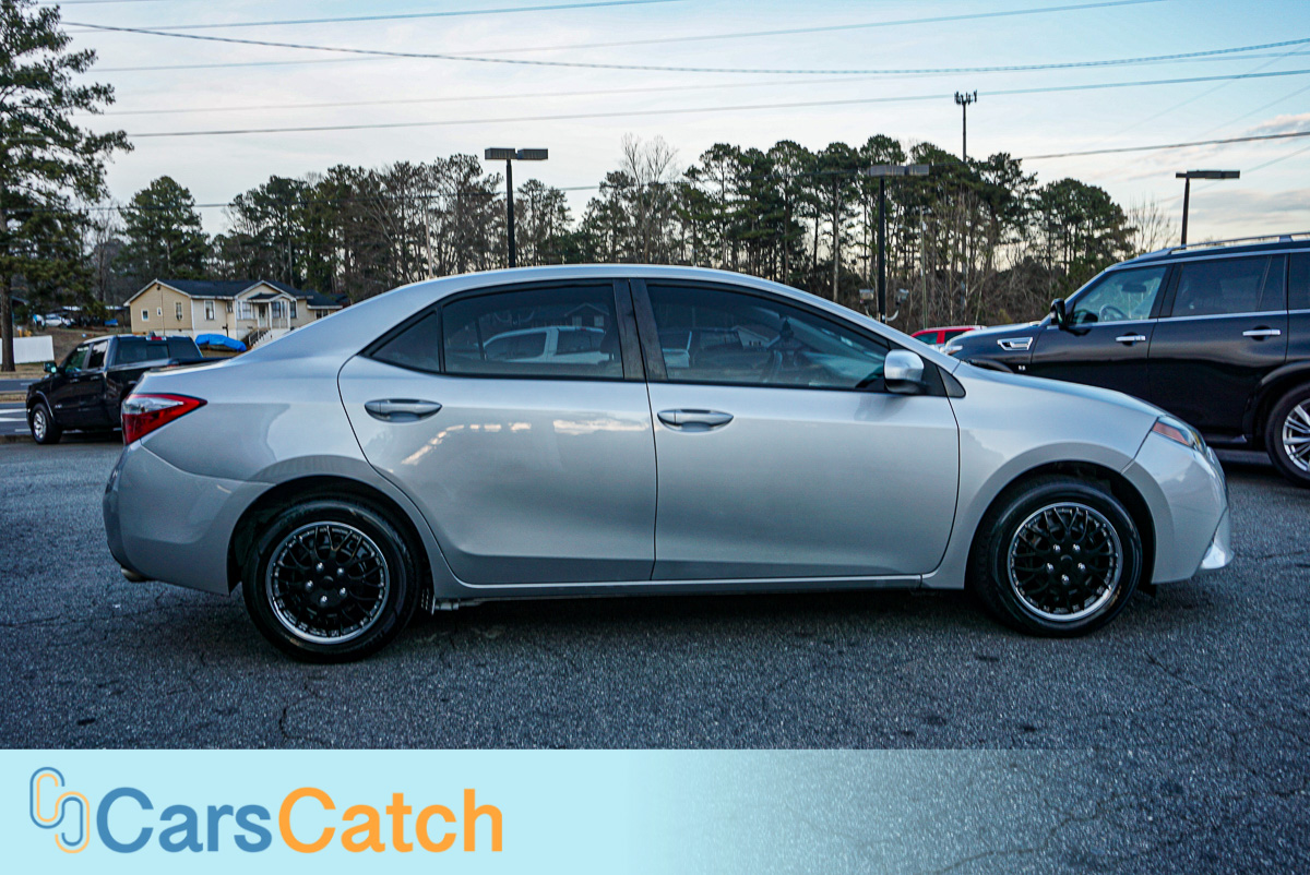 CARSCATCH - Used vehicle - Sedan TOYOTA COROLLA 2016