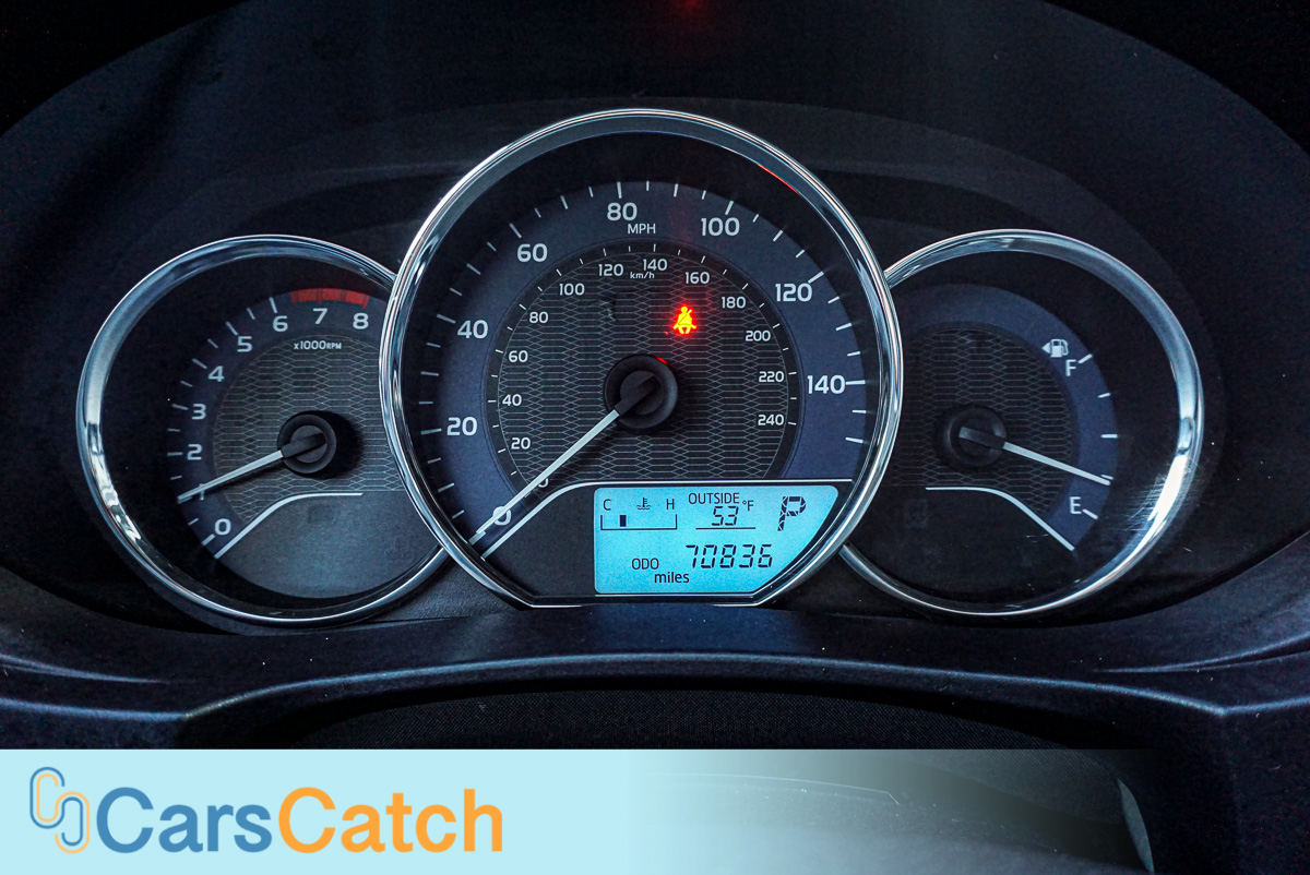 CARSCATCH - Used vehicle - Sedan TOYOTA COROLLA 2016