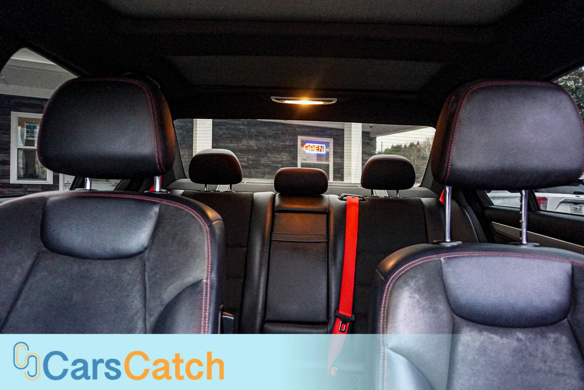 CARSCATCH - Used vehicle - Sedan MERCEDES-BENZ C-CLASS 2013