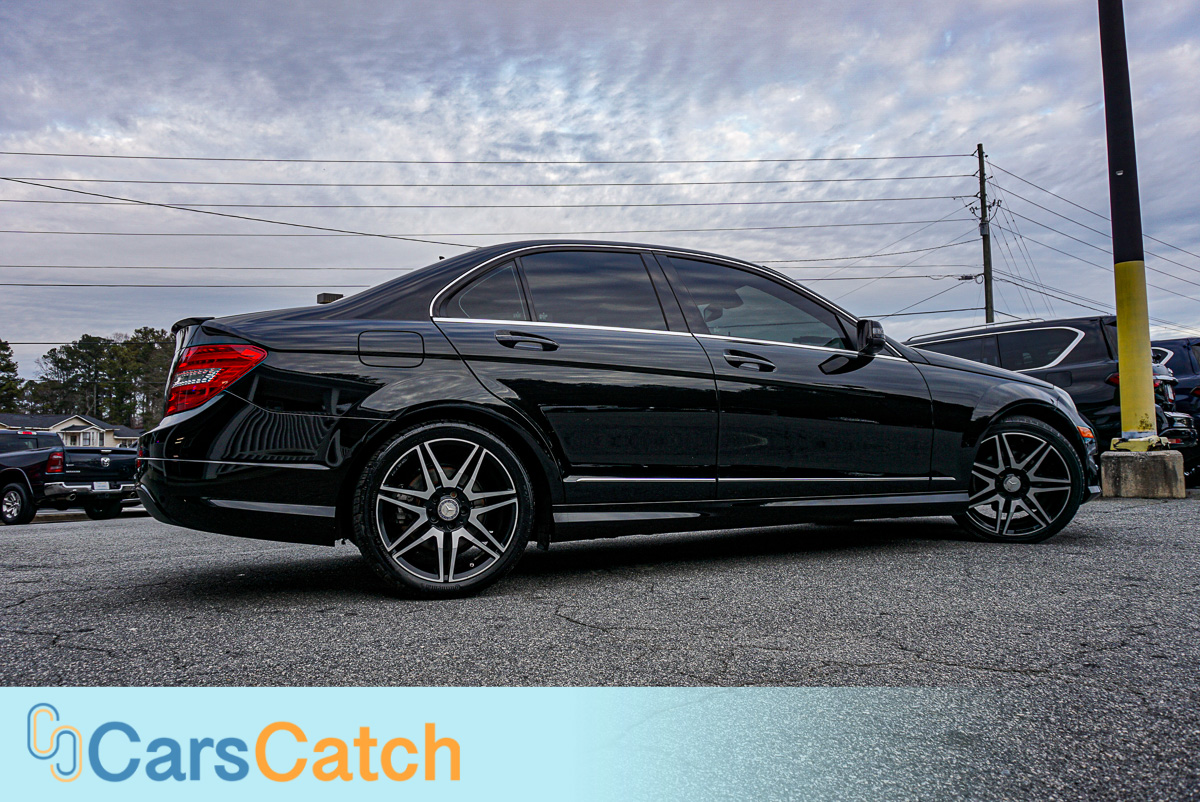 CARSCATCH - Used vehicle - Sedan MERCEDES-BENZ C-CLASS 2013