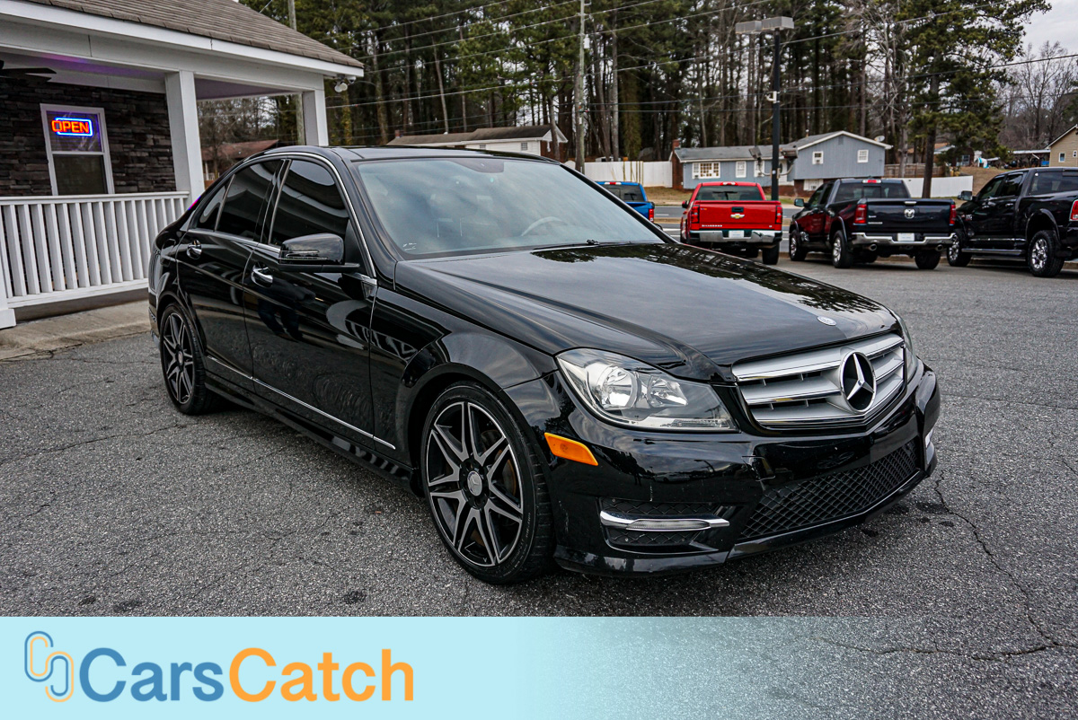CARSCATCH - Used vehicle - Sedan MERCEDES-BENZ C-CLASS 2013