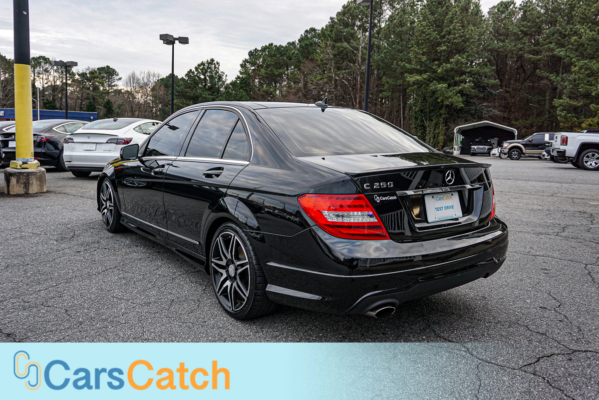 CARSCATCH - Used vehicle - Sedan MERCEDES-BENZ C-CLASS 2013