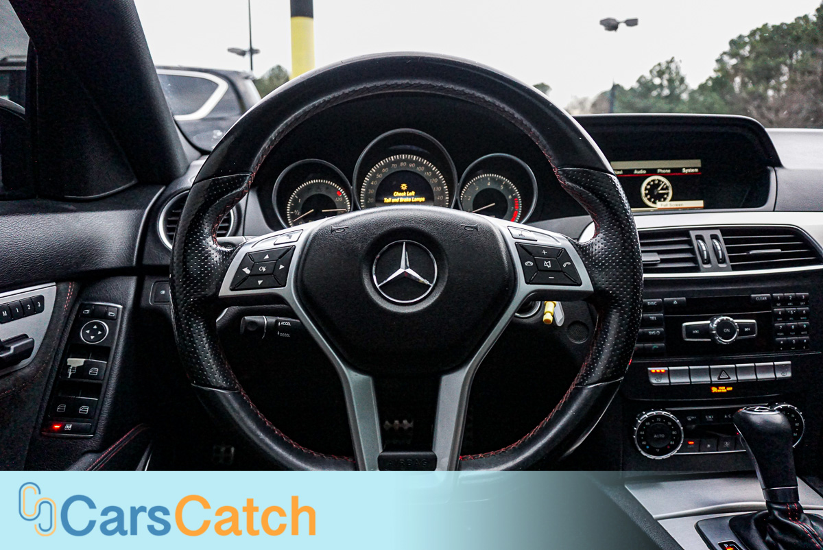 CARSCATCH - Used vehicle - Sedan MERCEDES-BENZ C-CLASS 2013
