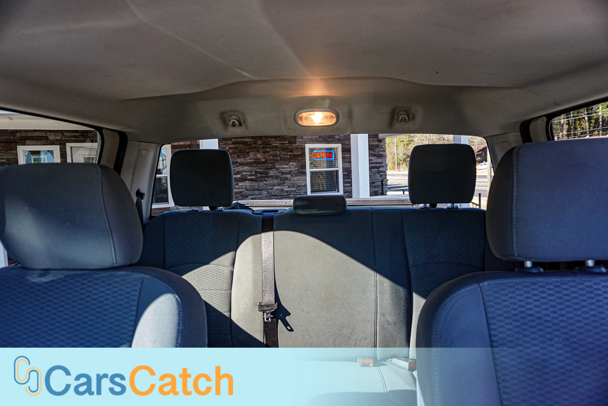 CARSCATCH - Used vehicle - Truck RAM 1500 2015