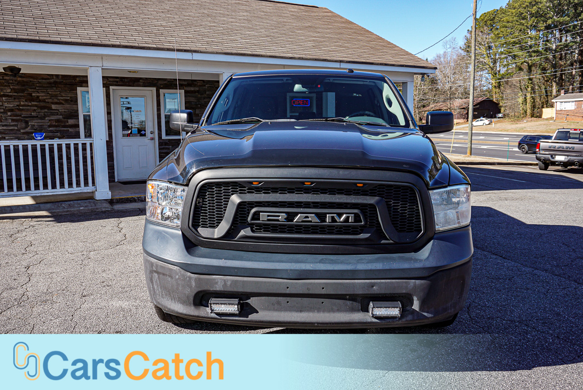 CARSCATCH - Used vehicle - Truck RAM 1500 2015
