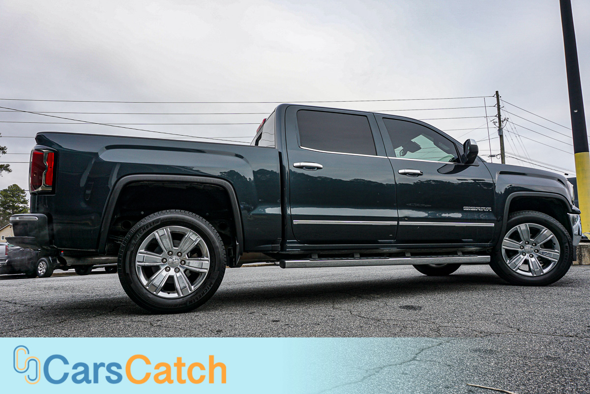 CARSCATCH - Used vehicle - Truck GMC SIERRA 1500 2018