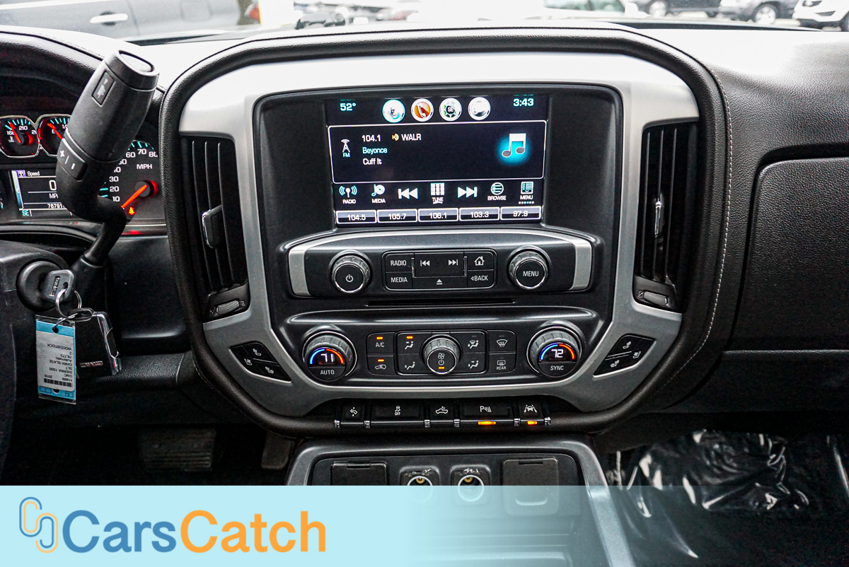 CARSCATCH - Used vehicle - Truck GMC SIERRA 1500 2018