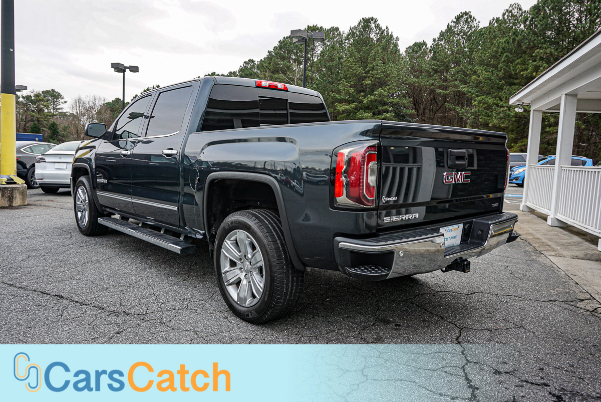 CARSCATCH - Used vehicle - Truck GMC SIERRA 1500 2018