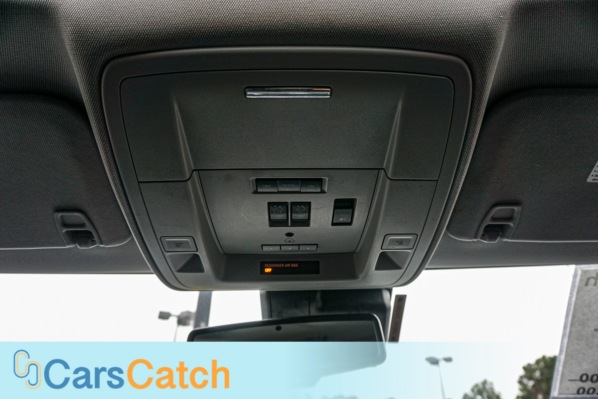 CARSCATCH - Used vehicle - Truck GMC SIERRA 1500 2018