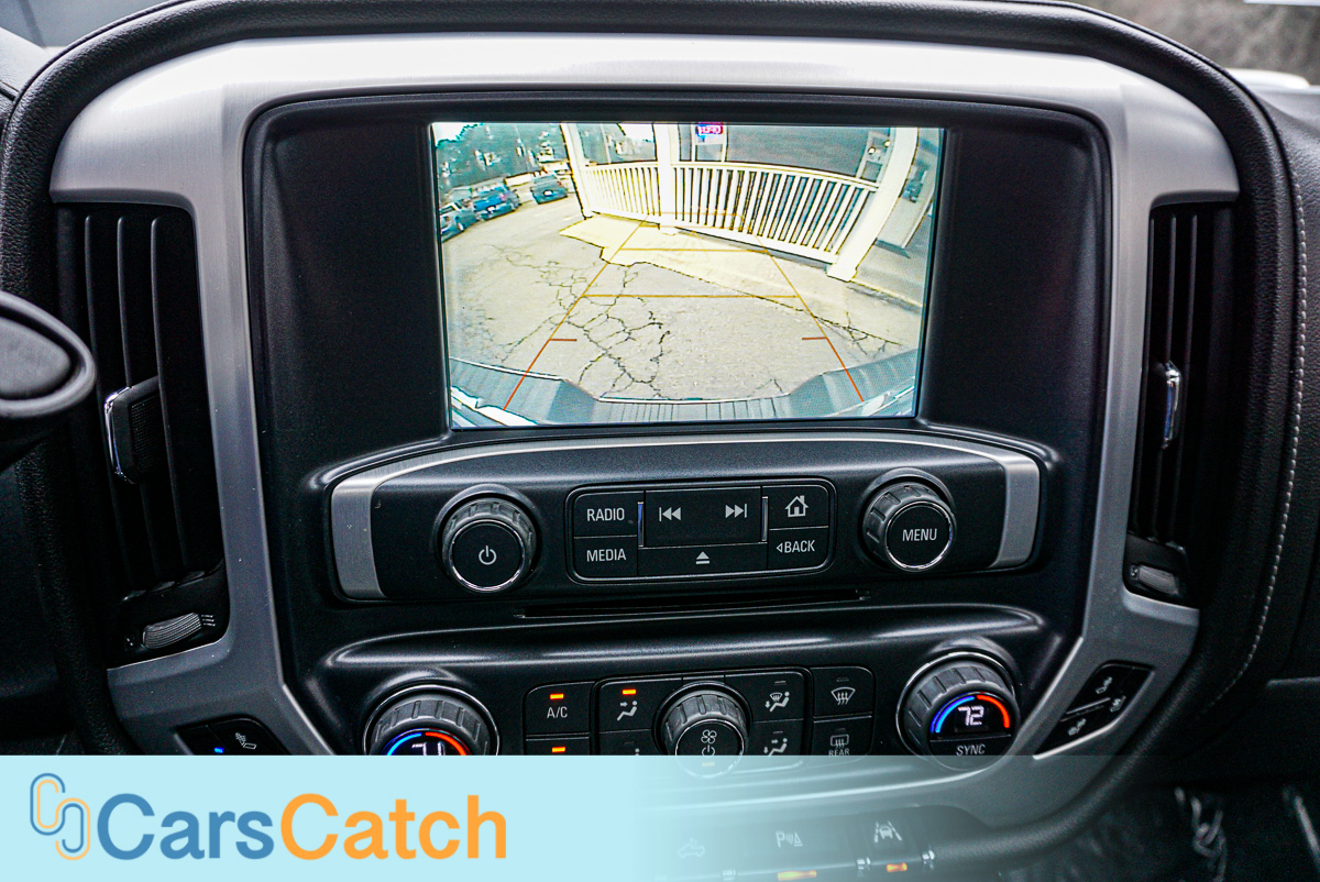 CARSCATCH - Used vehicle - Truck GMC SIERRA 1500 2018