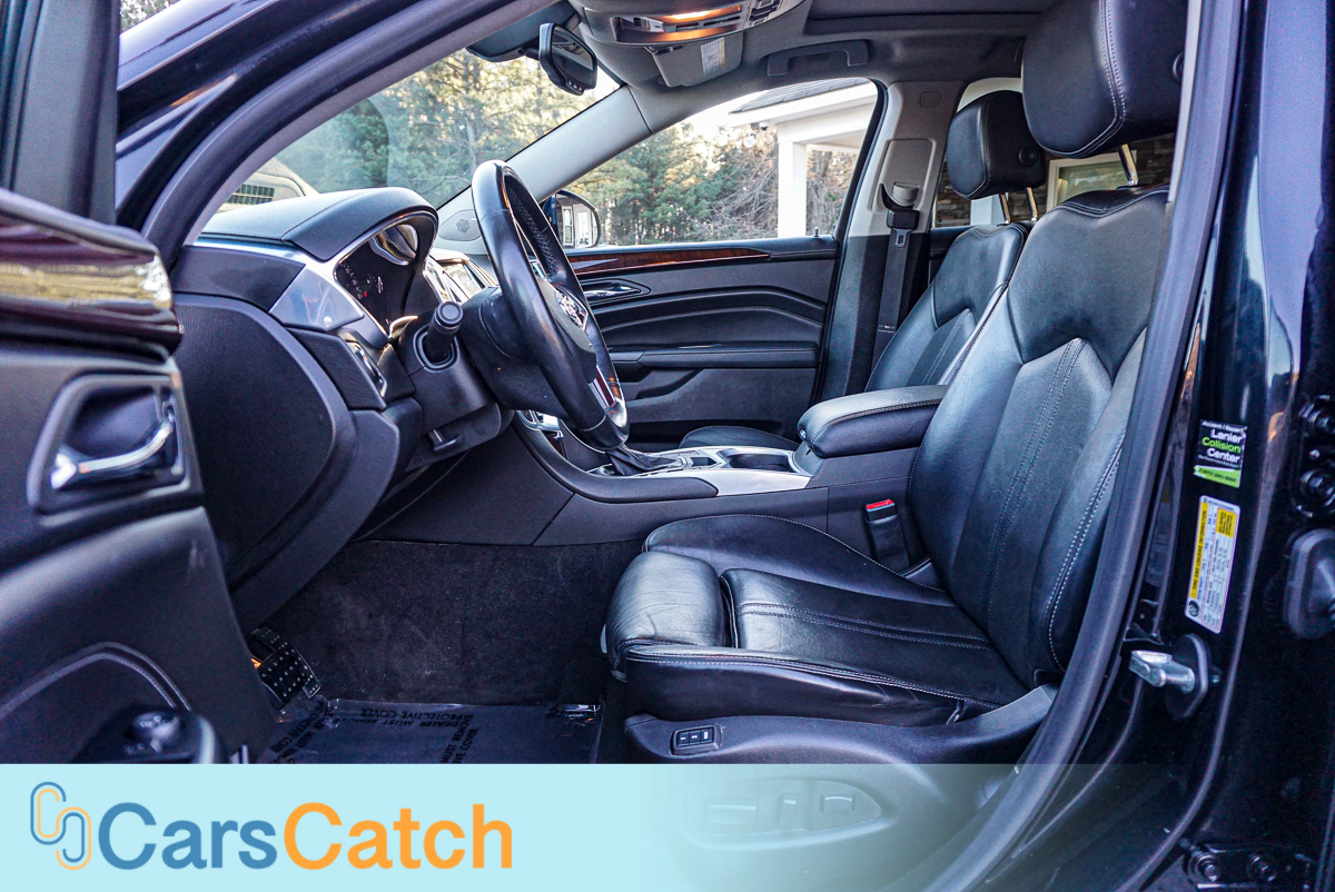 CARSCATCH - Used vehicle - SUV CADILLAC SRX 2013