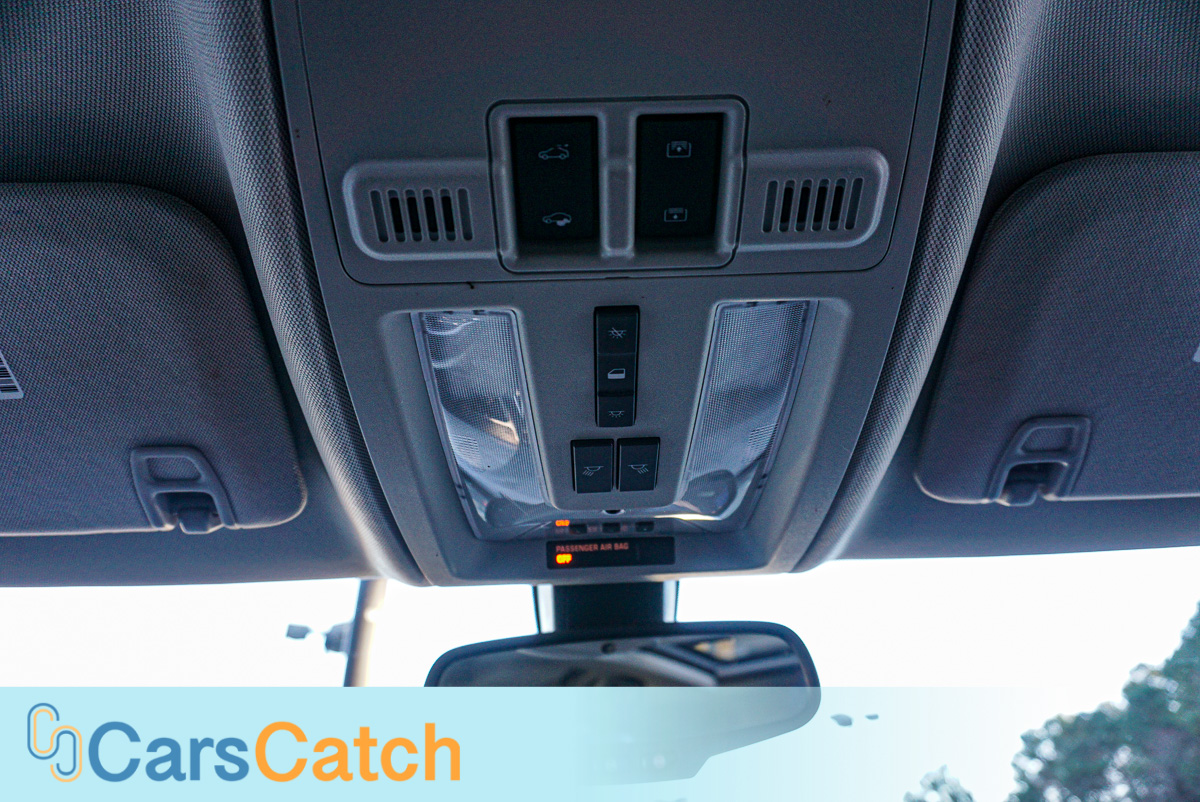 CARSCATCH - Used vehicle - SUV CADILLAC SRX 2013