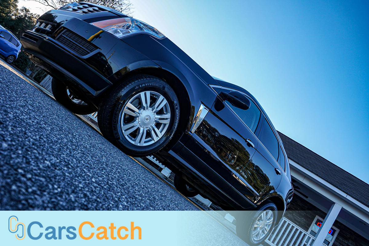 CARSCATCH - Used vehicle - SUV CADILLAC SRX 2013