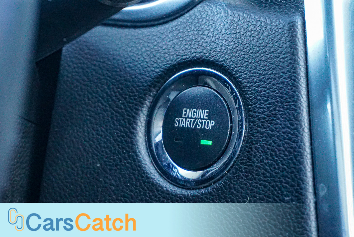 CARSCATCH - Used vehicle - SUV CADILLAC SRX 2013