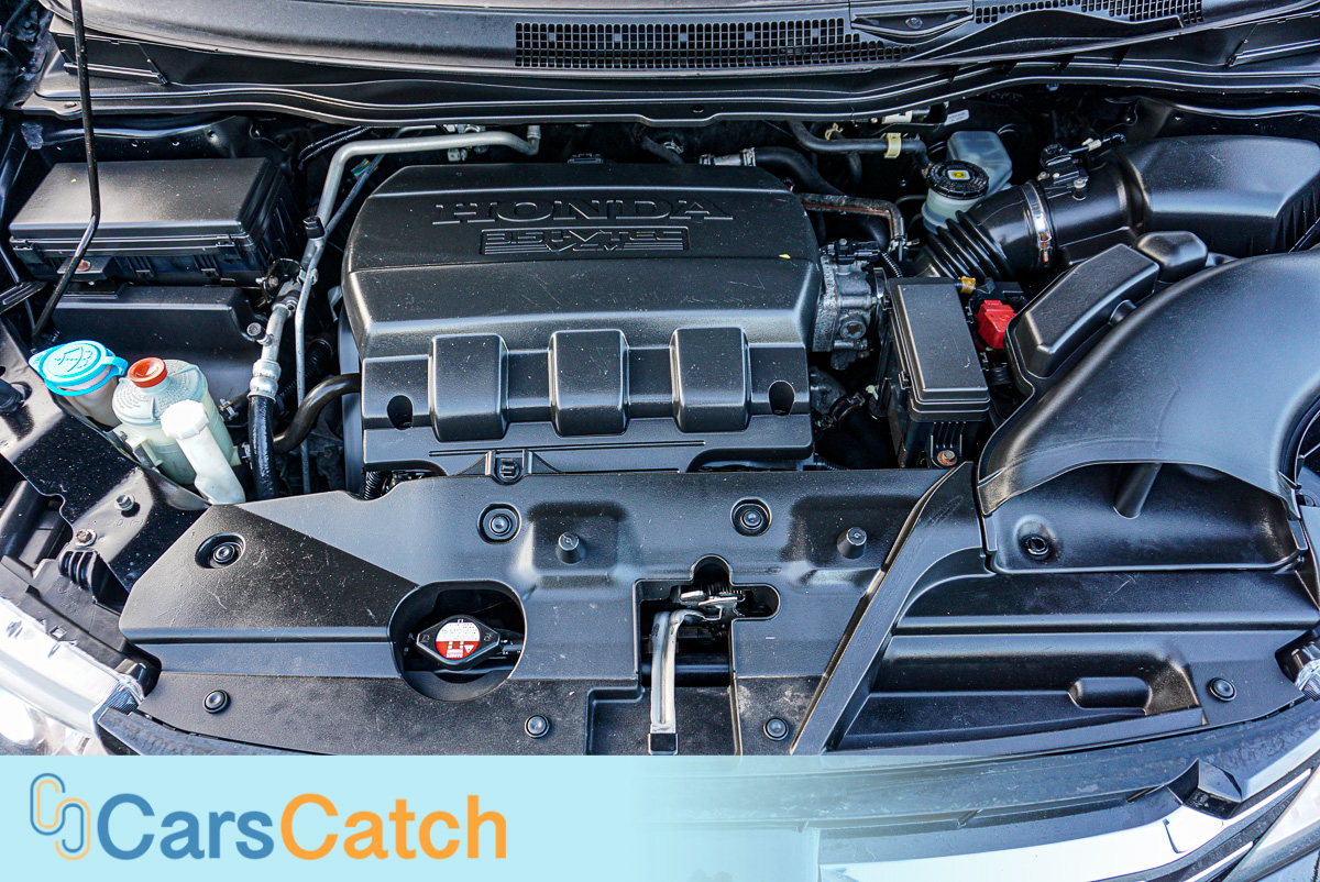 CARSCATCH - Used vehicle - Minivan HONDA ODYSSEY 2015