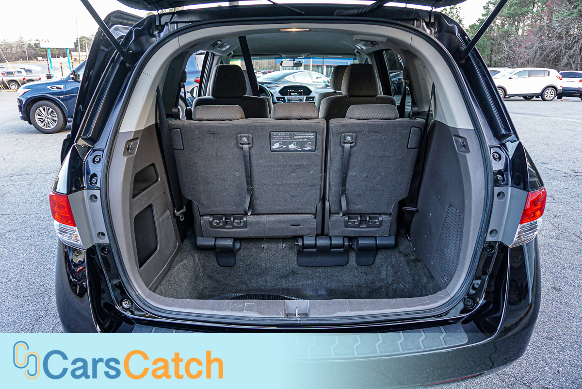 CARSCATCH - Used vehicle - Minivan HONDA ODYSSEY 2015