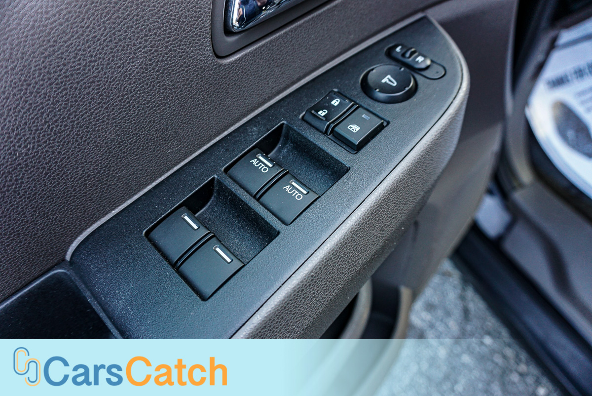 CARSCATCH - Used vehicle - Minivan HONDA ODYSSEY 2015